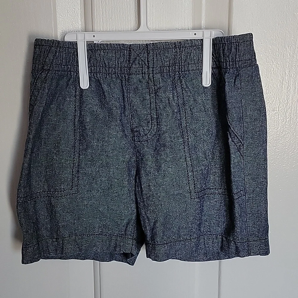 Carter's boys 24 months, 2 piece shirt and short set. NWT